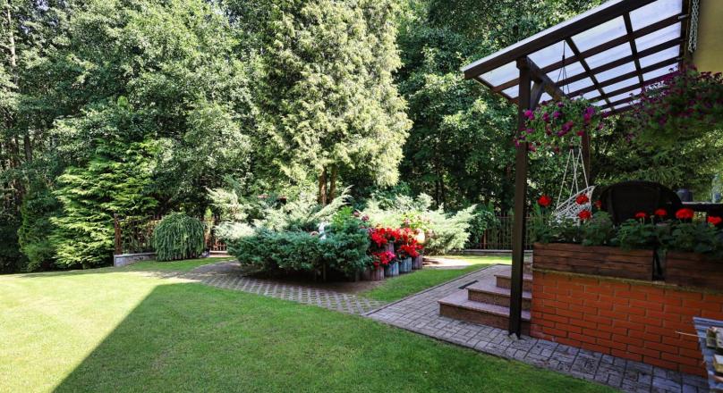 Dom w Suwałkach, linia jez.  Dąbrówka 1.2 ha