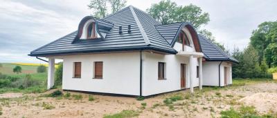 Dom w miejscowości Jaśki, gmina Olecko