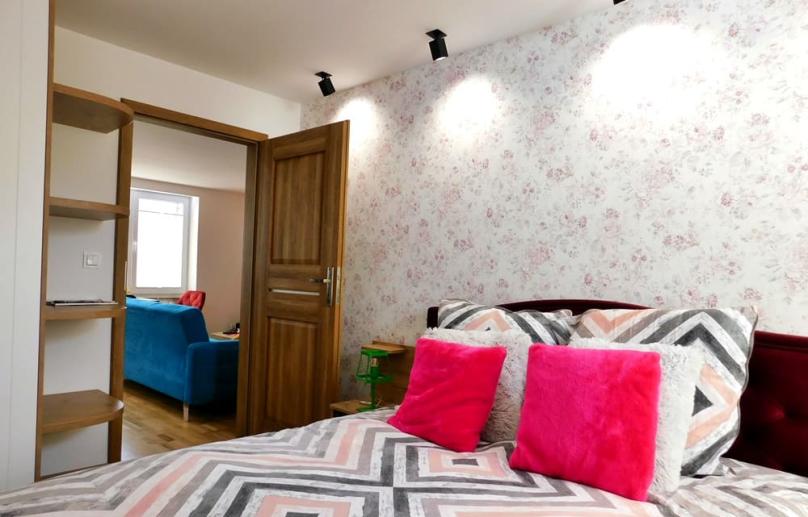 Szeregówka w Centrum Suwałk – 214 m2 | 2 mieszkania + lokal usługowy