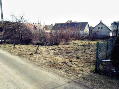 Raczki, działka budowlana 600 m2, fundamenty domu, przyłącza