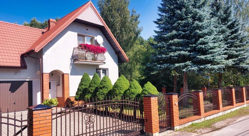 Dom w Suwałkach, linia jez.  Dąbrówka 1.2 ha