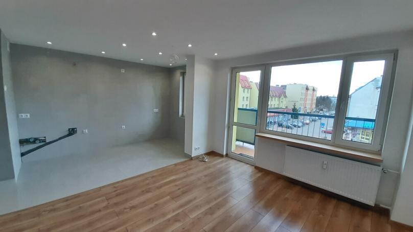 Noniewicza 60 m2, 2 pokoje, salon, Mieszkanie  na Sprzedaż w centrum Suwałk