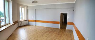 Lokale usługowe i biurowe z centrum, Utrata 2B (ok Alfa)